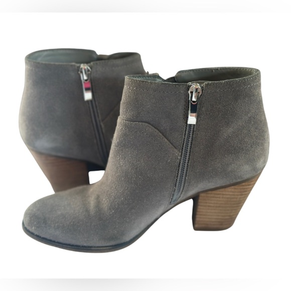 Franco Sarto Domino Suede Ankle Boots Feather Grey - Picture 3 of 6